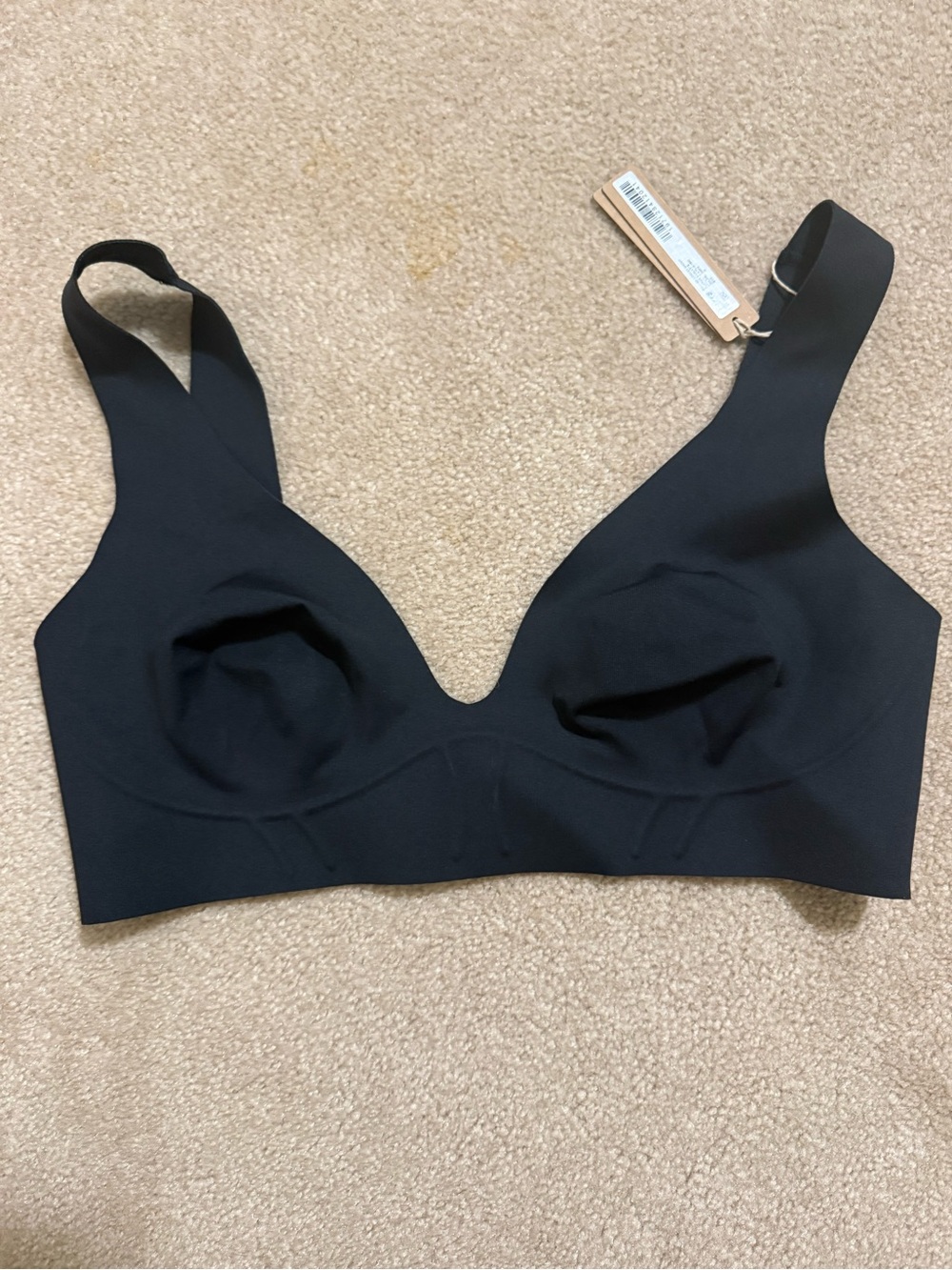 SKIMS BONDED CORSET GROUP
PLUNGE BRALETTE